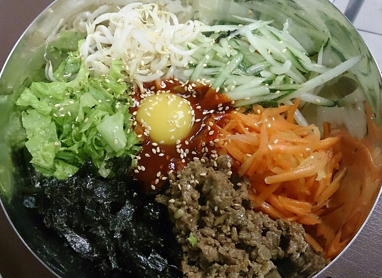 Bibimbap in Seoul: Price, Taste & 2 Best Places (2026)