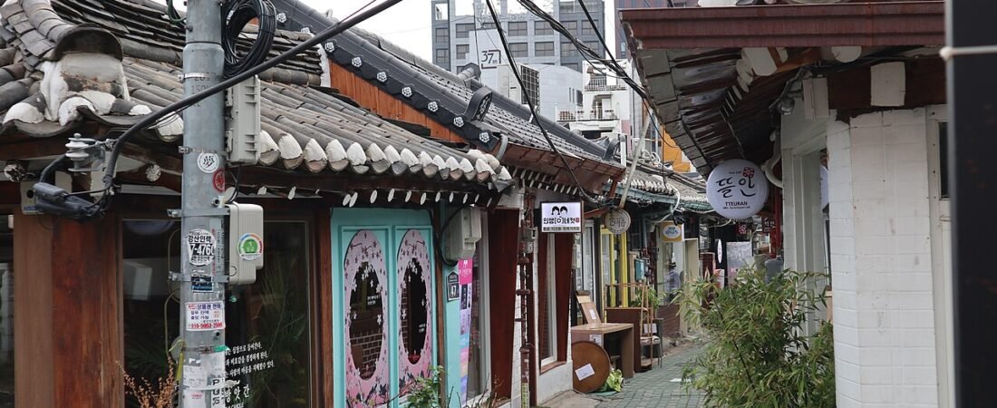 Cheongsudang Ikseon-dong: Bamboo Forest Hanok Cafe Guide