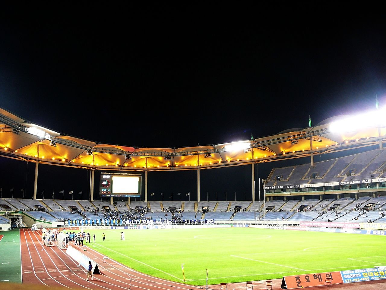 Incheon Munhak Stadium lit up at night