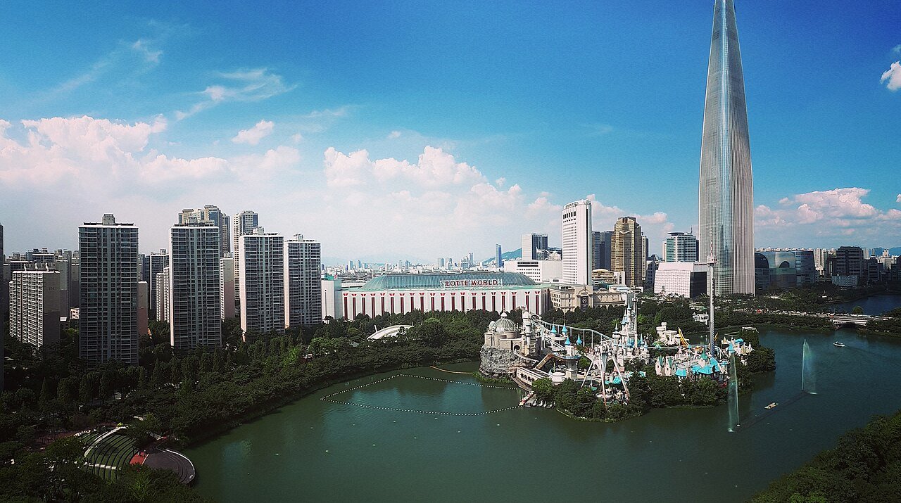 Jamsil skyline with Lotte World Tower