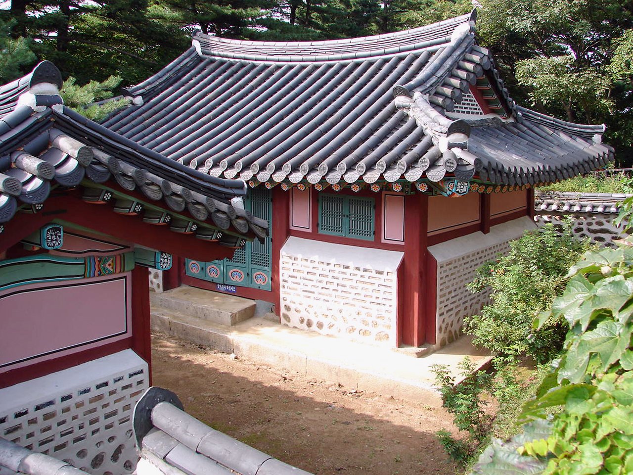 Traditional building at Namhansanseong