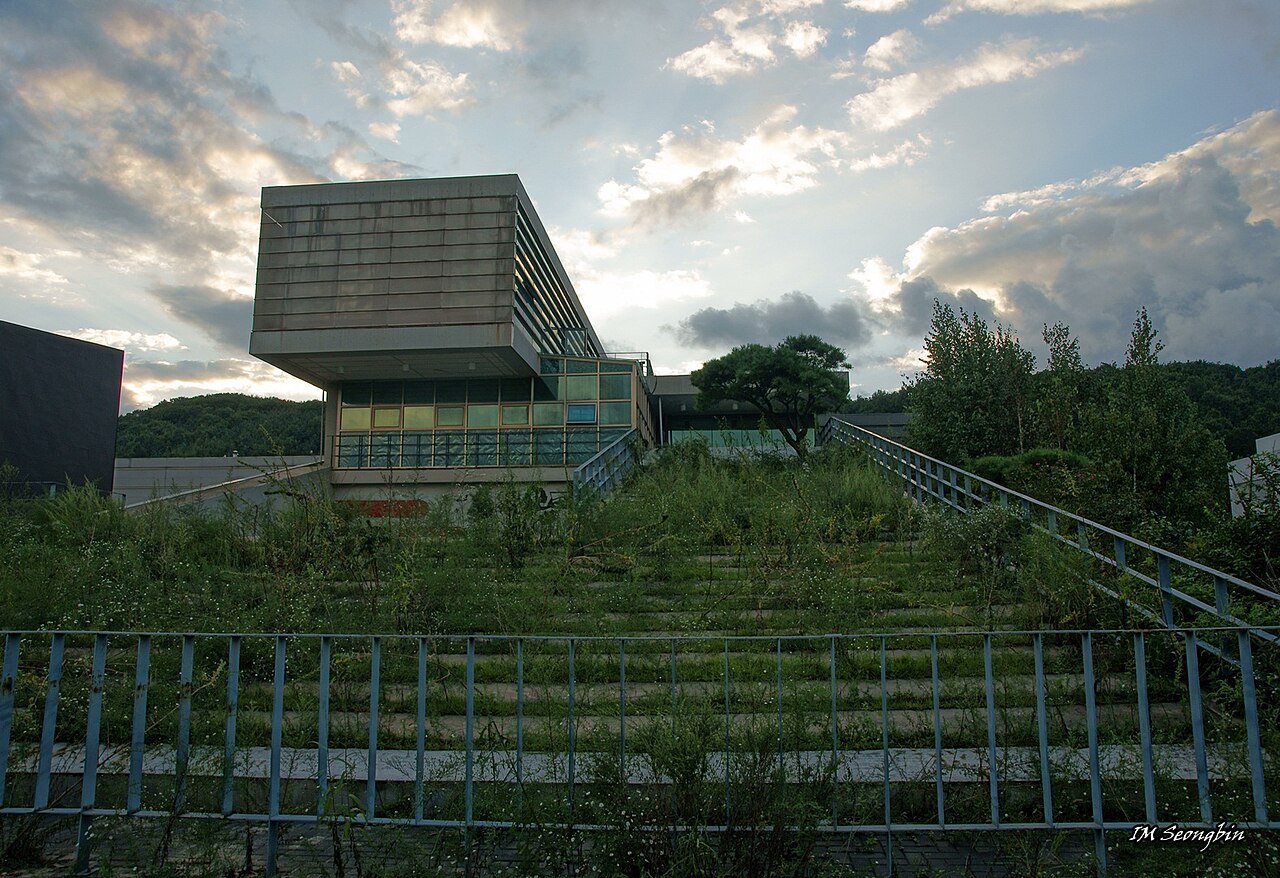 Paju 1-Night 2-Day Trip: Heyri Art Valley