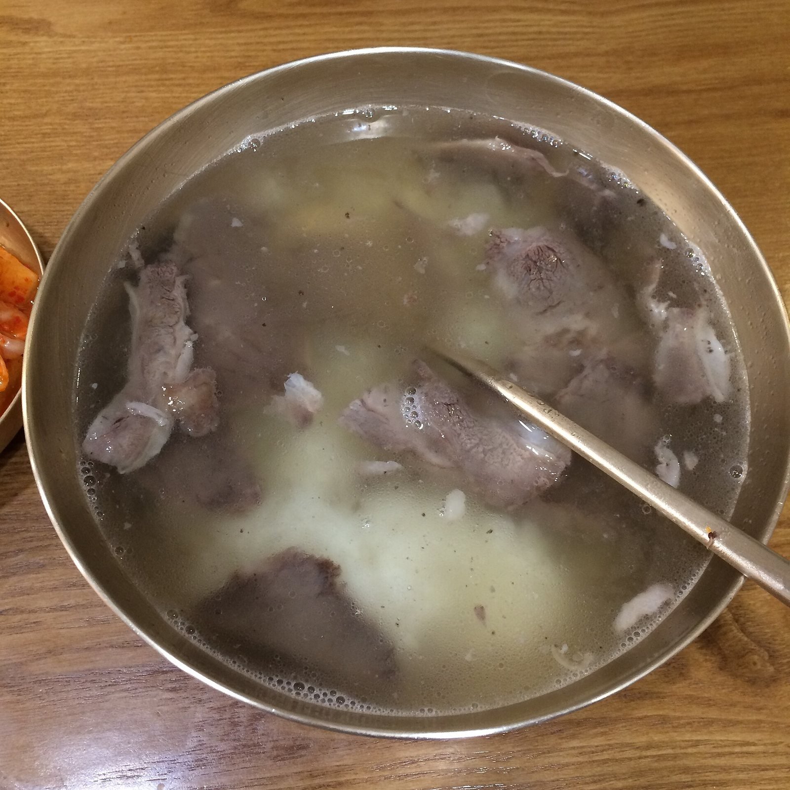 Gomtang (clear beef soup), a classic Korean dish served at Hadongkwan (Myeongdong)