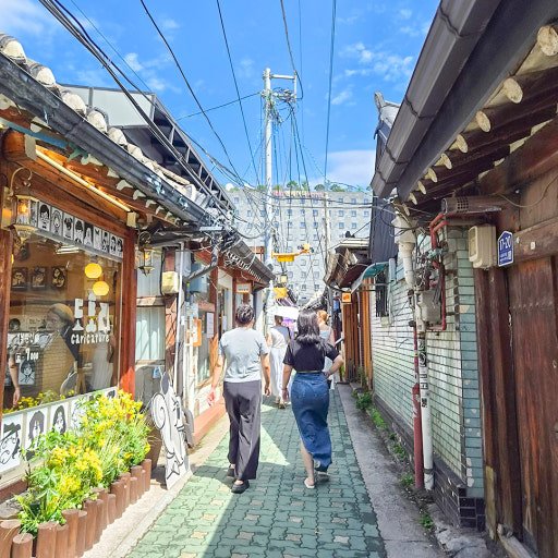 Ikseon-dong: Seoul’s Old Hanok Alleys
